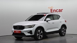 Volvo XC40 2022
