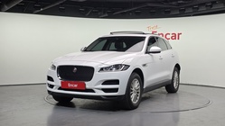 Jaguar F-Pace 2016