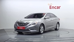 Hyundai Sonata 2011