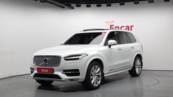 Volvo XC90 2019