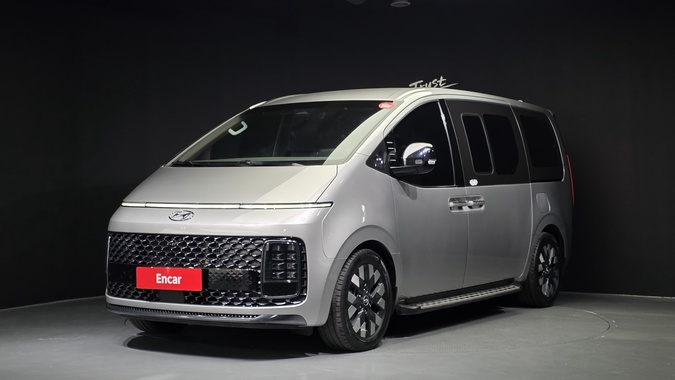 Hyundai Staria 2021