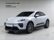 Porsche Macan 2025