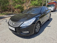 Hyundai Grandeur 2012