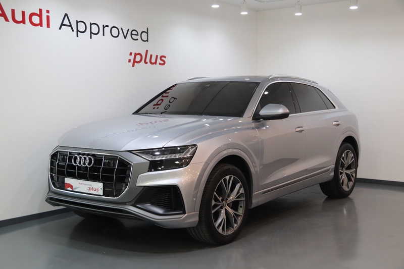Audi Q8