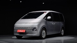 Hyundai Staria 2025