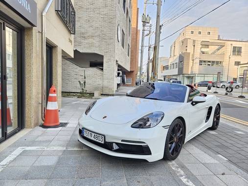 Porsche 718 2018