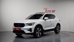 Volvo XC40 2024