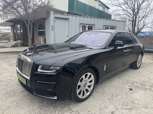 Rolls-Royce Ghost 2023