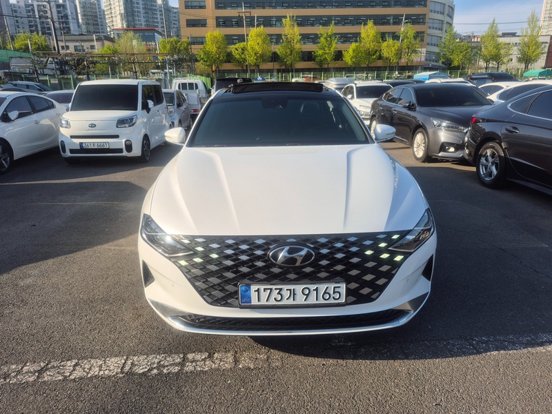 Hyundai Grandeur