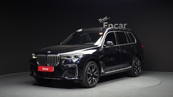BMW X7 2021
