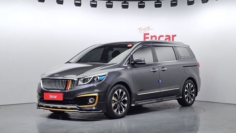 Kia Carnival
