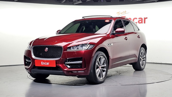 Jaguar F-Pace 2017