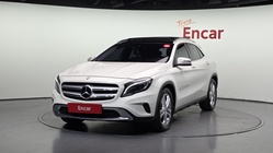 Mercedes-Benz GLA-Class 2016