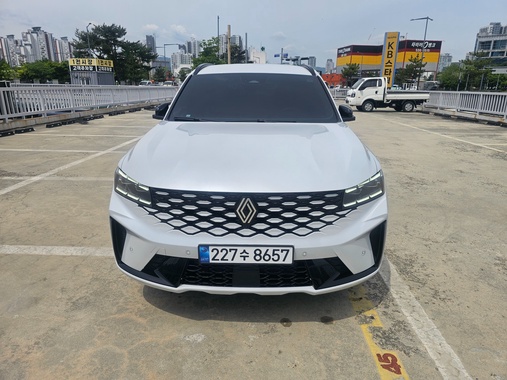 Samsung Grand Koleos 2025