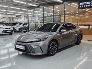 Toyota Camry 2025