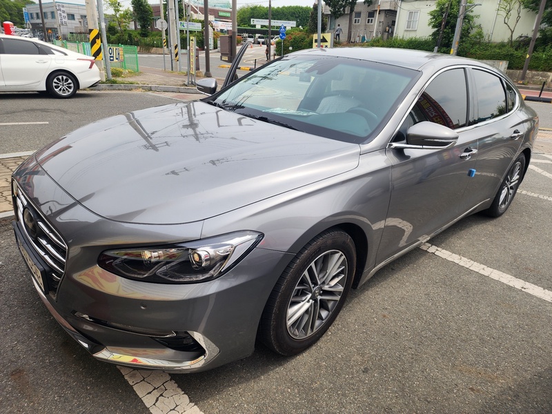 Hyundai Grandeur