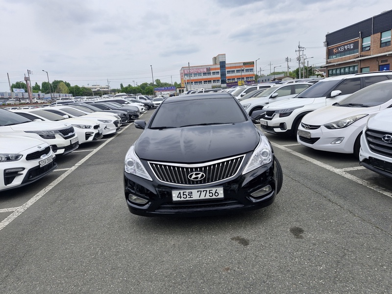 Hyundai Grandeur