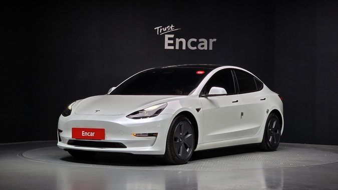 Tesla Model 3 2021