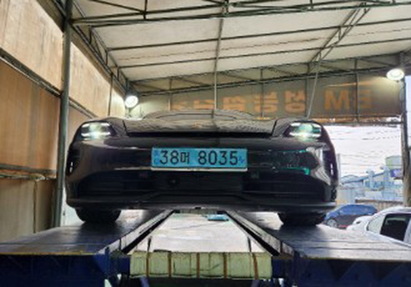 Porsche Taycan