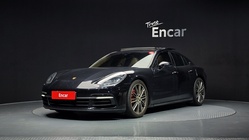 Porsche Panamera 2018