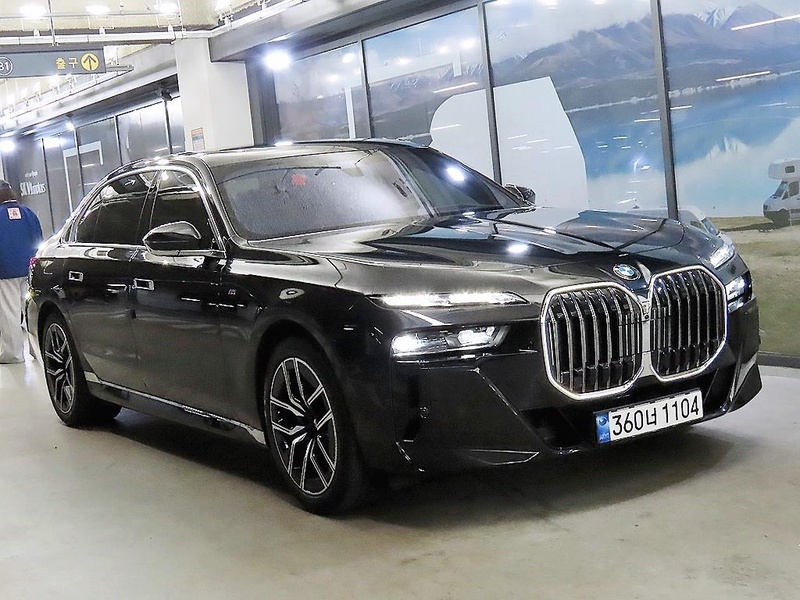 BMW 7 Series