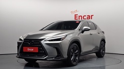 Lexus NX 2024