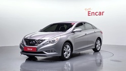 Hyundai Sonata 2011