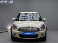 MINI Cooper 2010