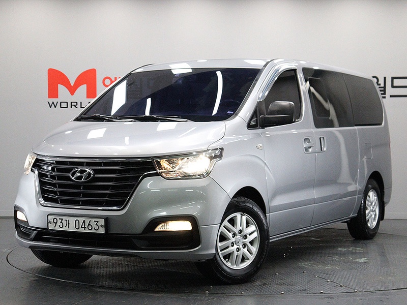 Hyundai Starex