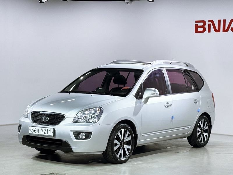 Kia Carens