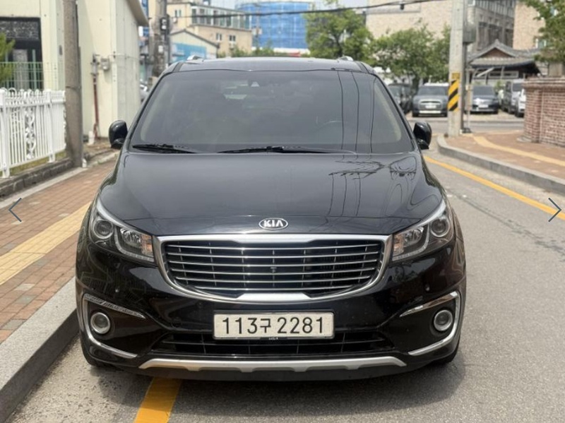 Kia Carnival