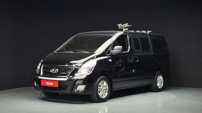 Hyundai Starex