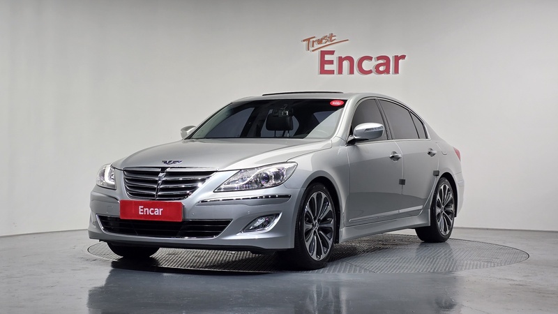 Hyundai Genesis