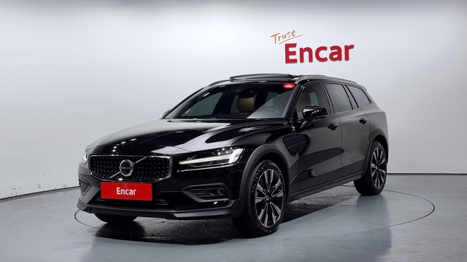 Volvo V60 2024