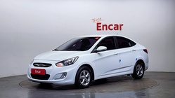 Hyundai Accent 2011