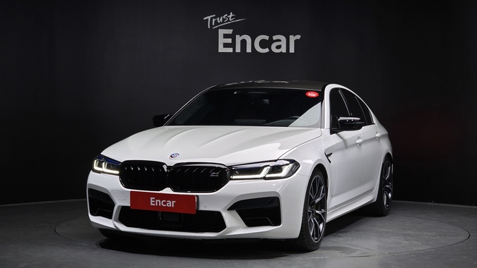 BMW M5 2023