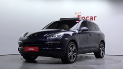 Porsche Cayenne 2011