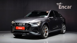 Audi e-tron 2023