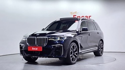 BMW X7 2021