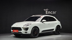 Porsche Macan 2015