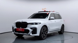 BMW X7 2021