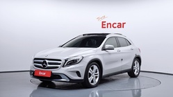 Mercedes-Benz GLA-Class 2015