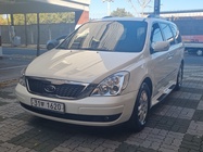 Kia Canival 2011