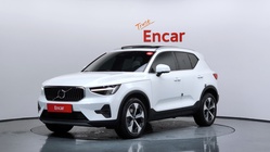 Volvo XC40 2023