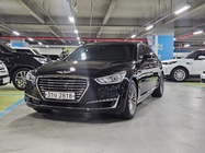 Genesis EQ900 2018