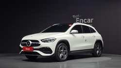 Mercedes-Benz GLA-Class 2023
