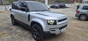 Land Rover Defender 2020