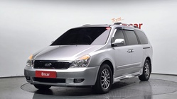Kia Canival 2012