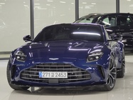 Aston Martin Vantage 2025