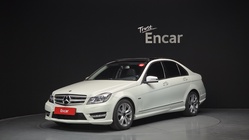 Mercedes-Benz C-Class 2011
